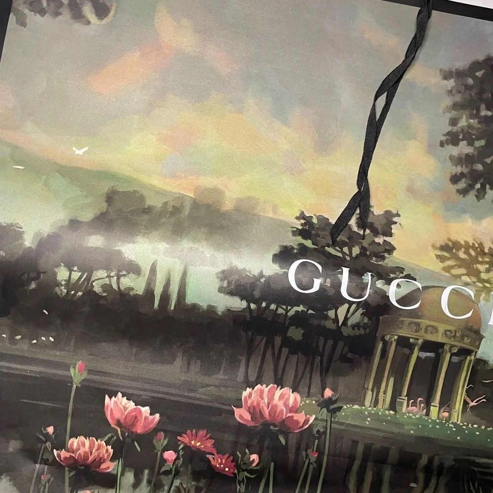 GUCCI Extra Large Shopping Bag Gift Bag 34x25 EMPTY BAG Limited Edition Bag - Picture 3 of 8